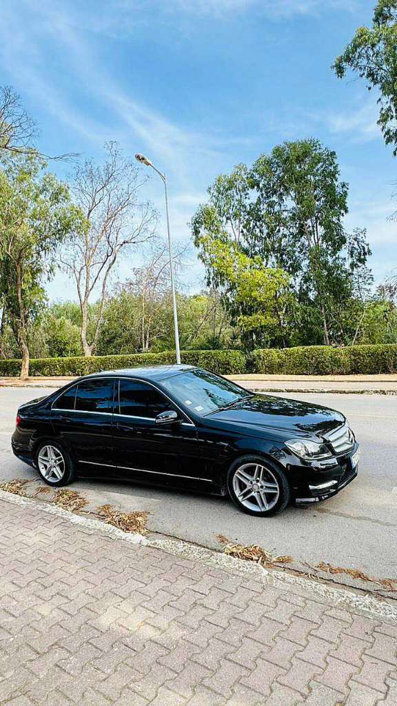 Mercedes classe c restylé w 204