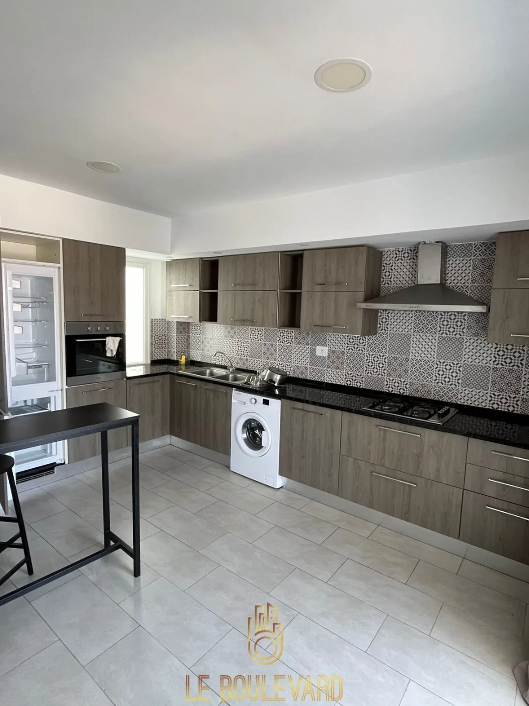 A louer Appartement S+2 meublé à Cité Riyah , Nabeul 