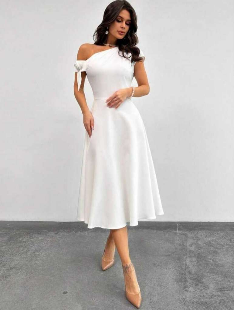 Robe importée élégante et minimaliste pour femmes