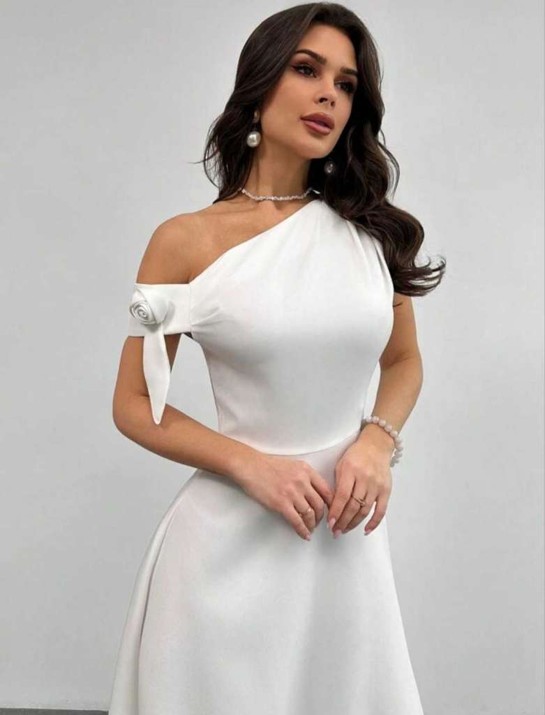 Robe importée élégante et minimaliste pour femmes