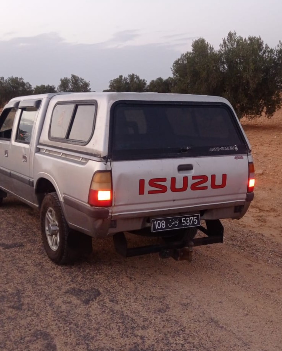 Isuzu 4x4 double cabine