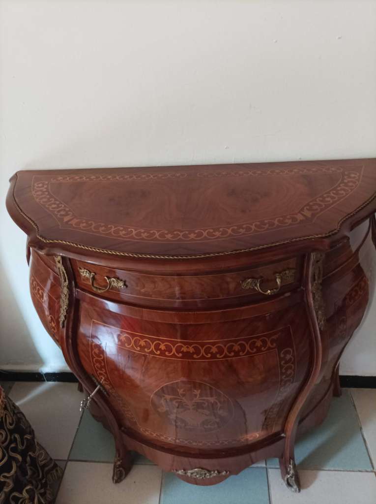 Meuble antiquités
