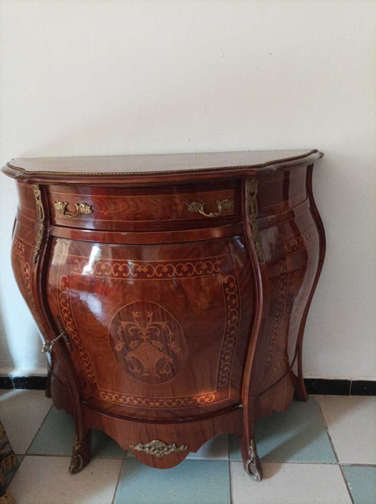 Meuble antiquités