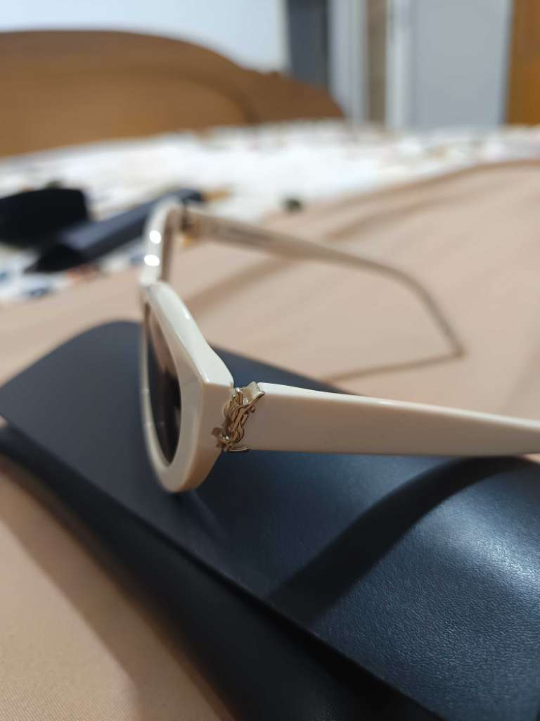 Lunettes solaires 