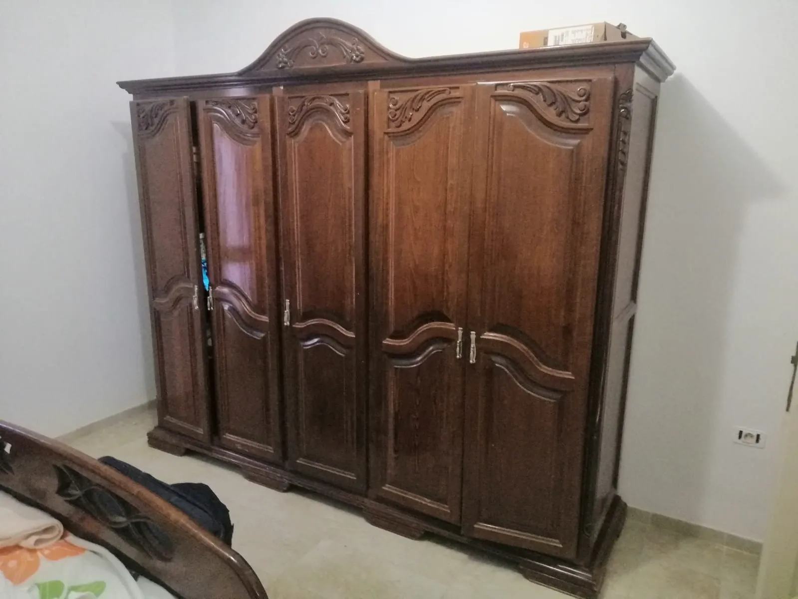 Chambre à coucher avec matelas