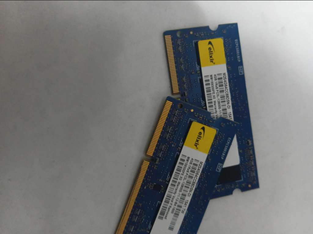 Barrette mémoire (Ram) 4gb ddr3