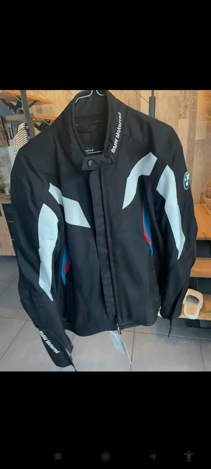 Lot équipements moto importés état neuf 