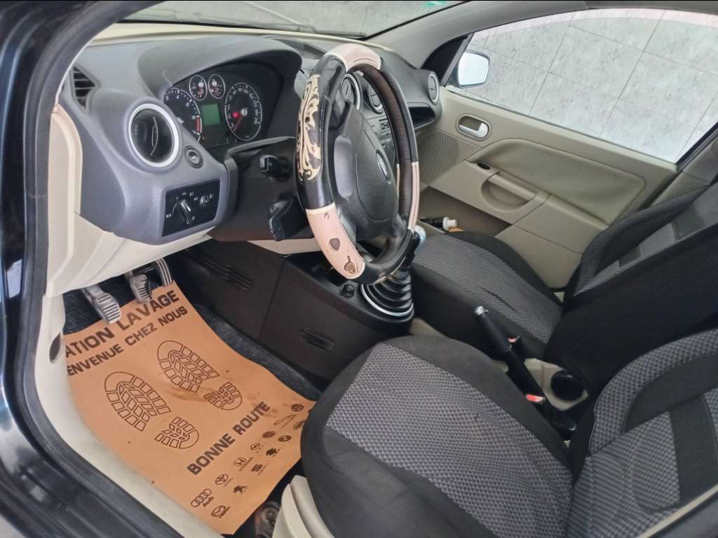 Ford Fiesta Ghia