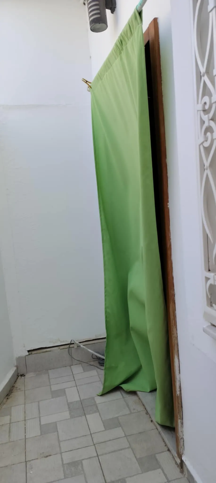 AV appartement avec garage 215 MD