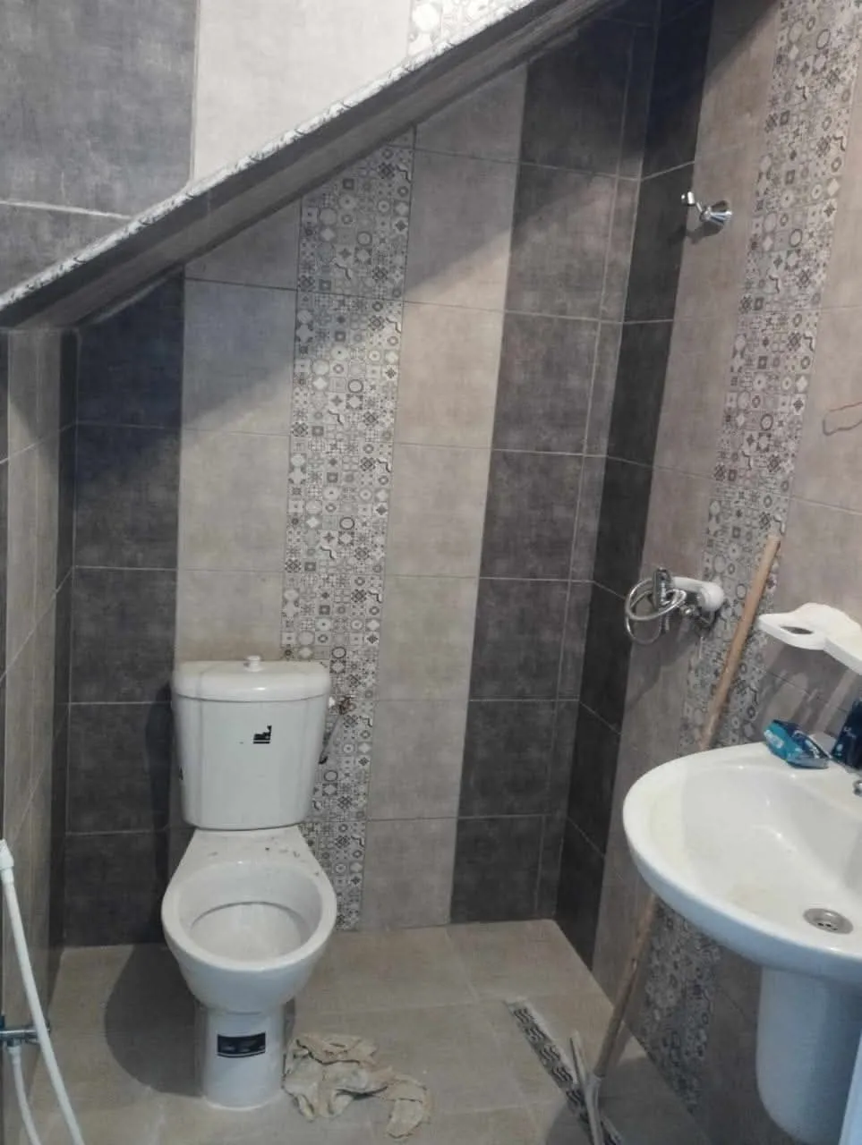 un appartement s+2 au rdc a louer situé a ksar said 2 derriére aziza 