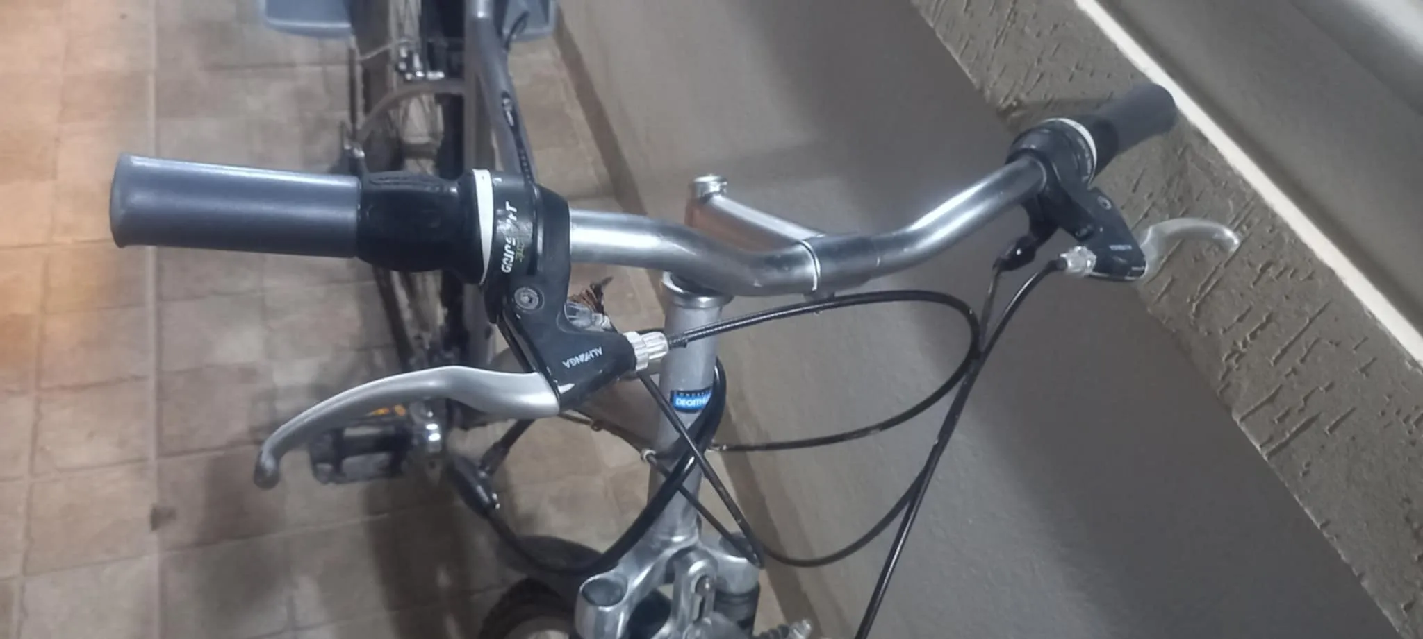 velo + chaise velo
