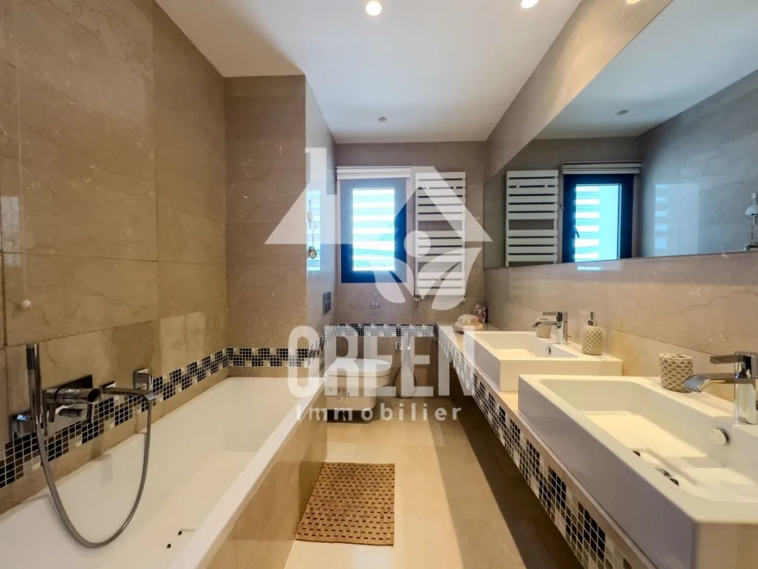Appartement S+3 " LAC 2 " NOUVEAU !!!