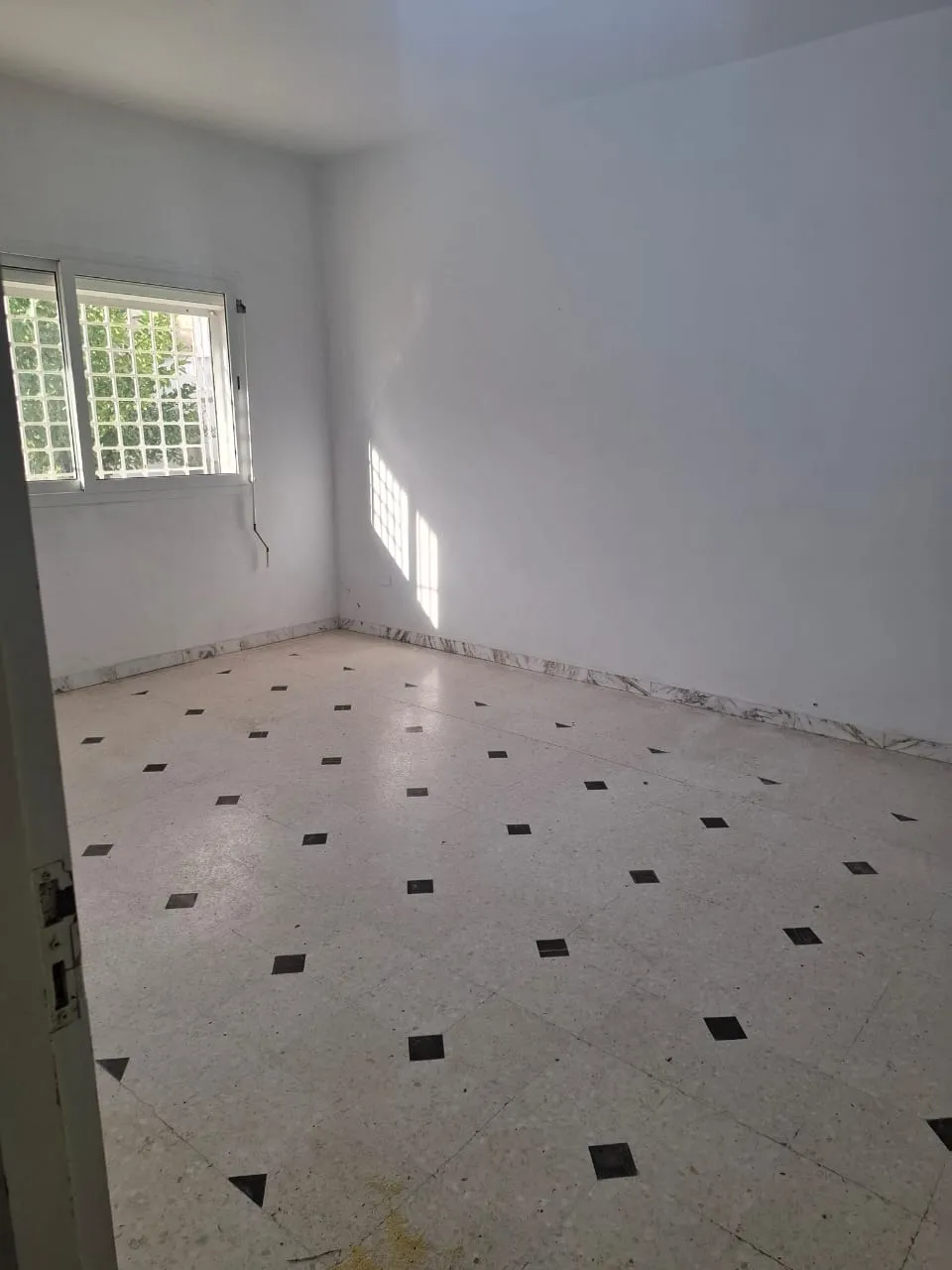 un appartement s+3 meublé au rdc d'une villa a louer a Bardo Prés de CNAM