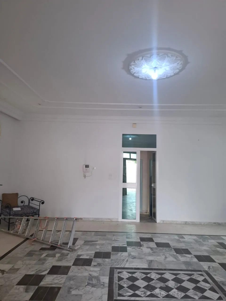 un appartement s+3 meublé au rdc d'une villa a louer a Bardo Prés de CNAM