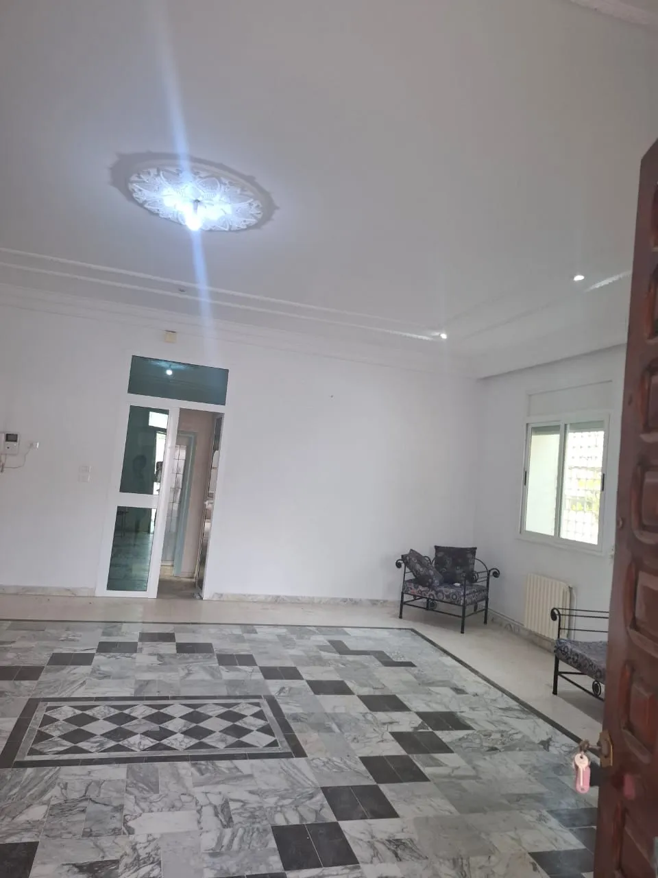 un appartement s+3 meublé au rdc d'une villa a louer a Bardo Prés de CNAM