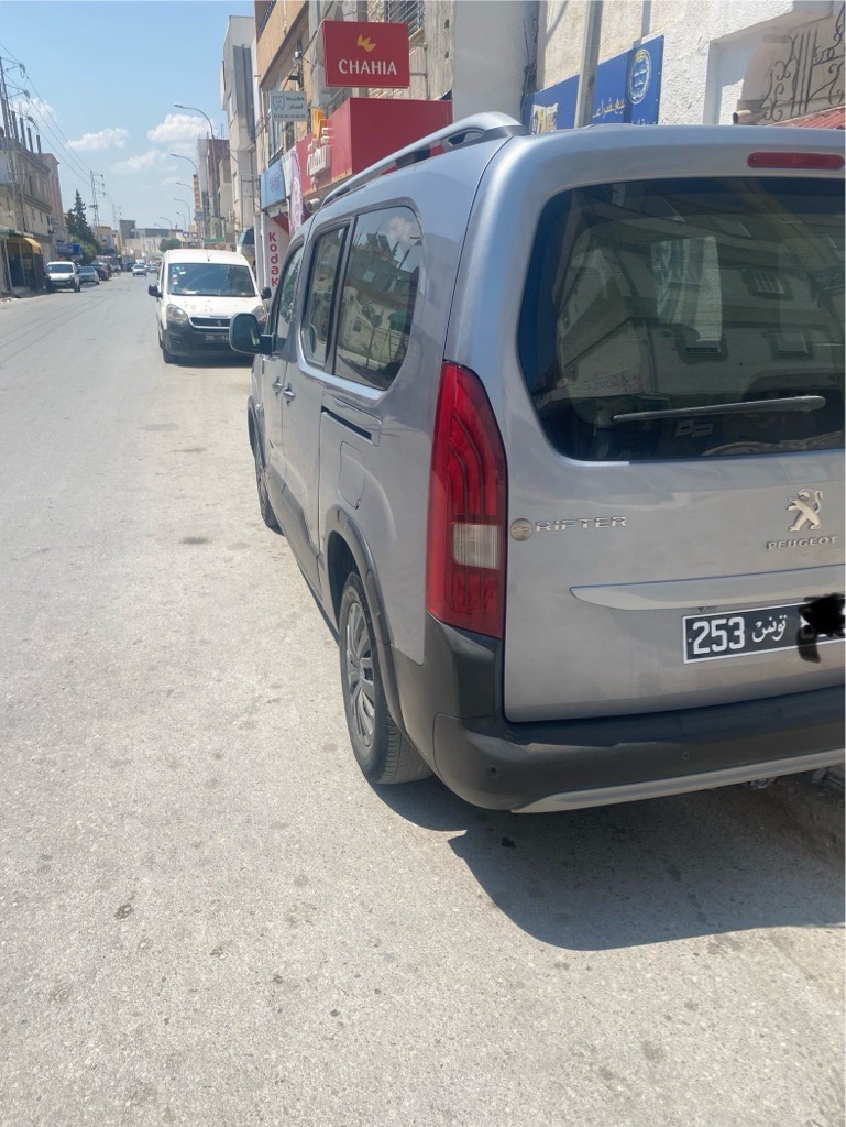 Peugeot RIFTER