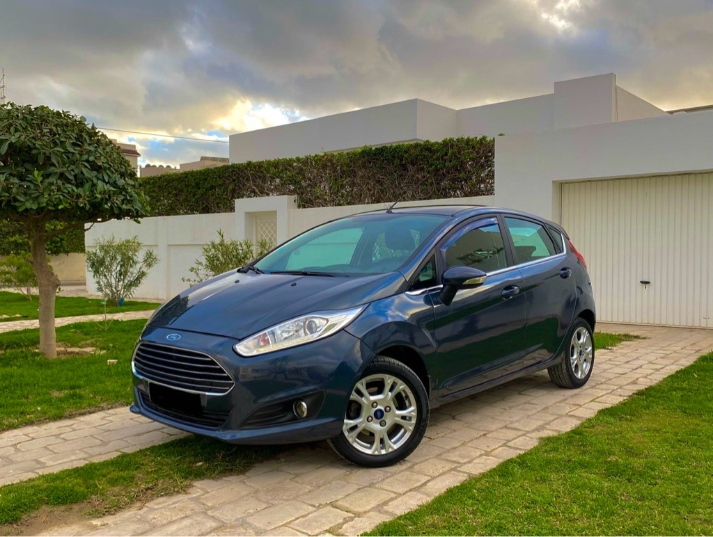 FORD FIESTA Titanium