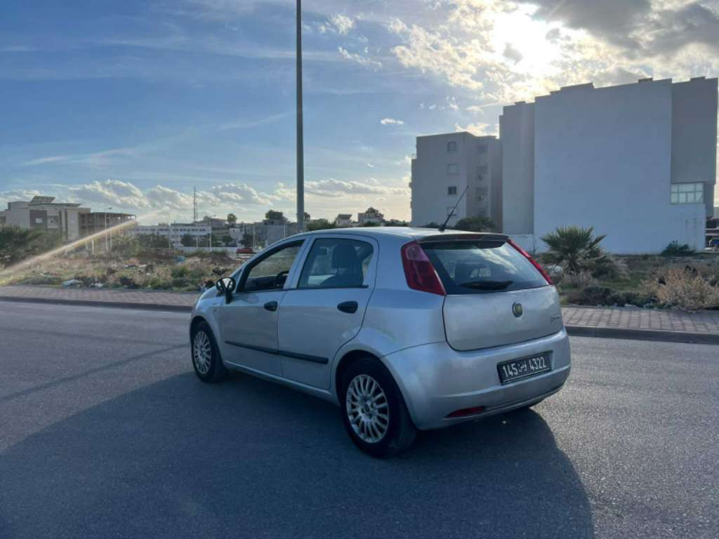 Fiat grande Punto - photo 4