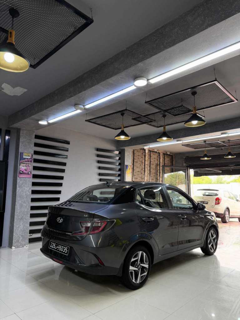 Hyundai Grand i 10 sedan