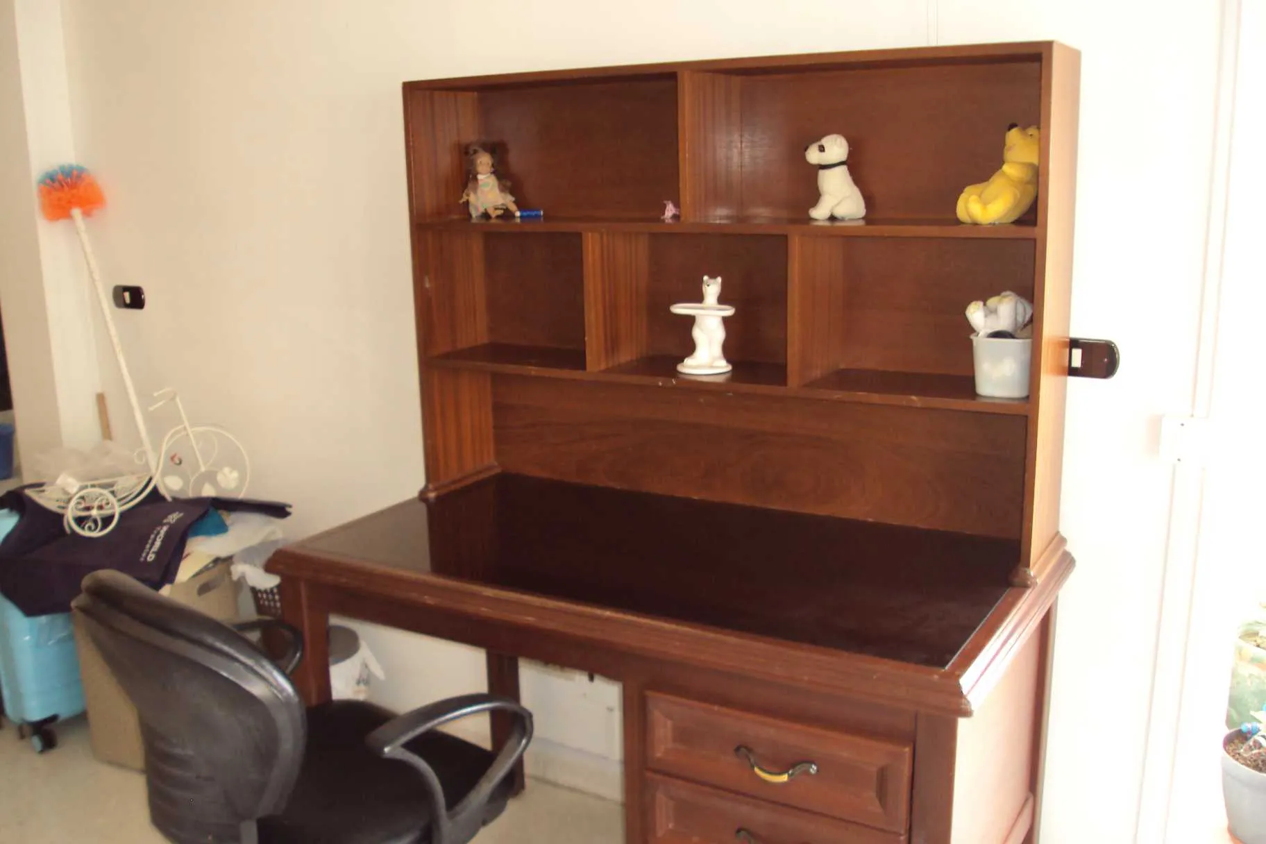 Occasion à ne pas rater ! Bureau + fauteuil en bois massif pour étudiant / lycéen/écolier