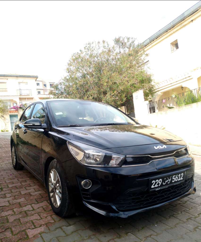 KIA RIO PREMIERE MAIN 