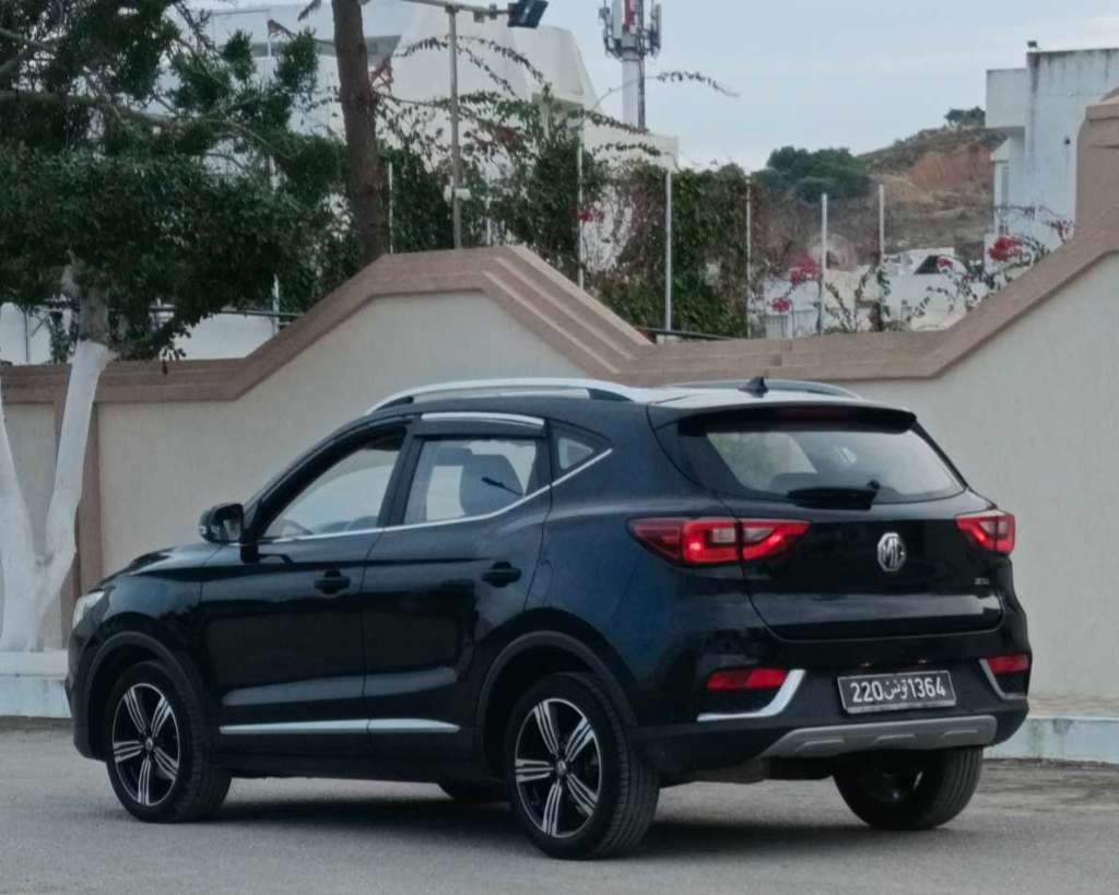 🚘 MG ZS