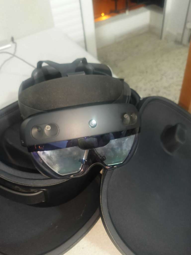 Hololens 2 windows 10 