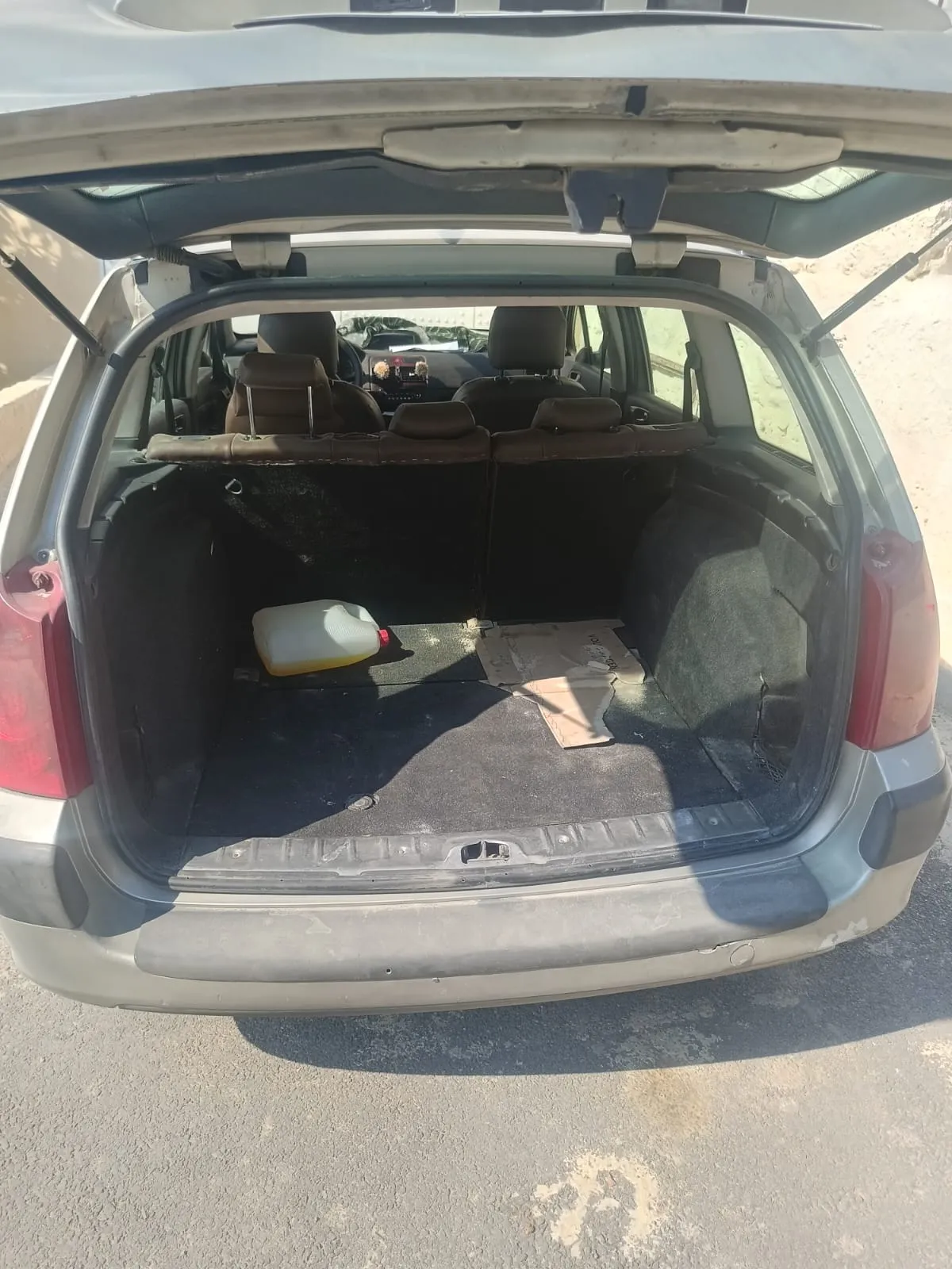 À vendre : Peugeot 307 HDi 1.6 Break – mise en circulation le 27/09/2006