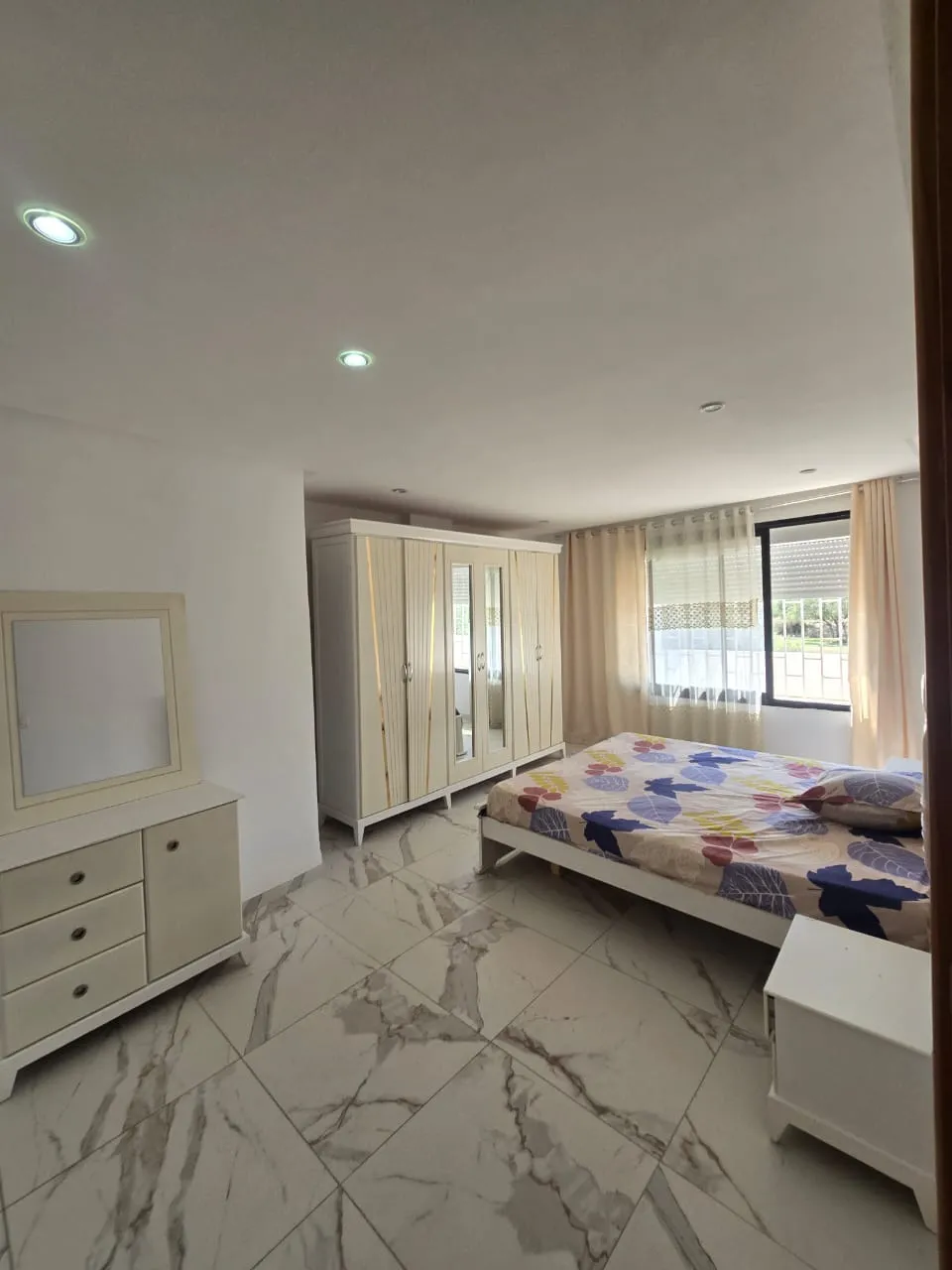 A VENDRE APPARTEMENT À KANTAOUI  S2