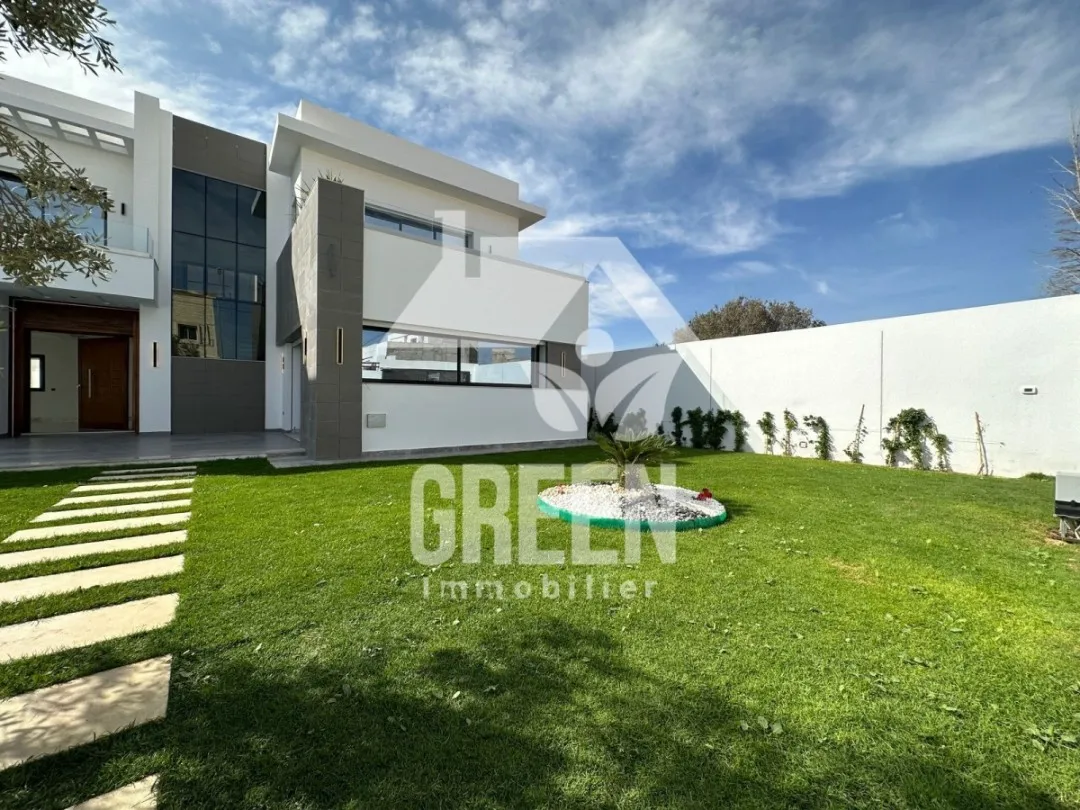 villa " VERSACE "
