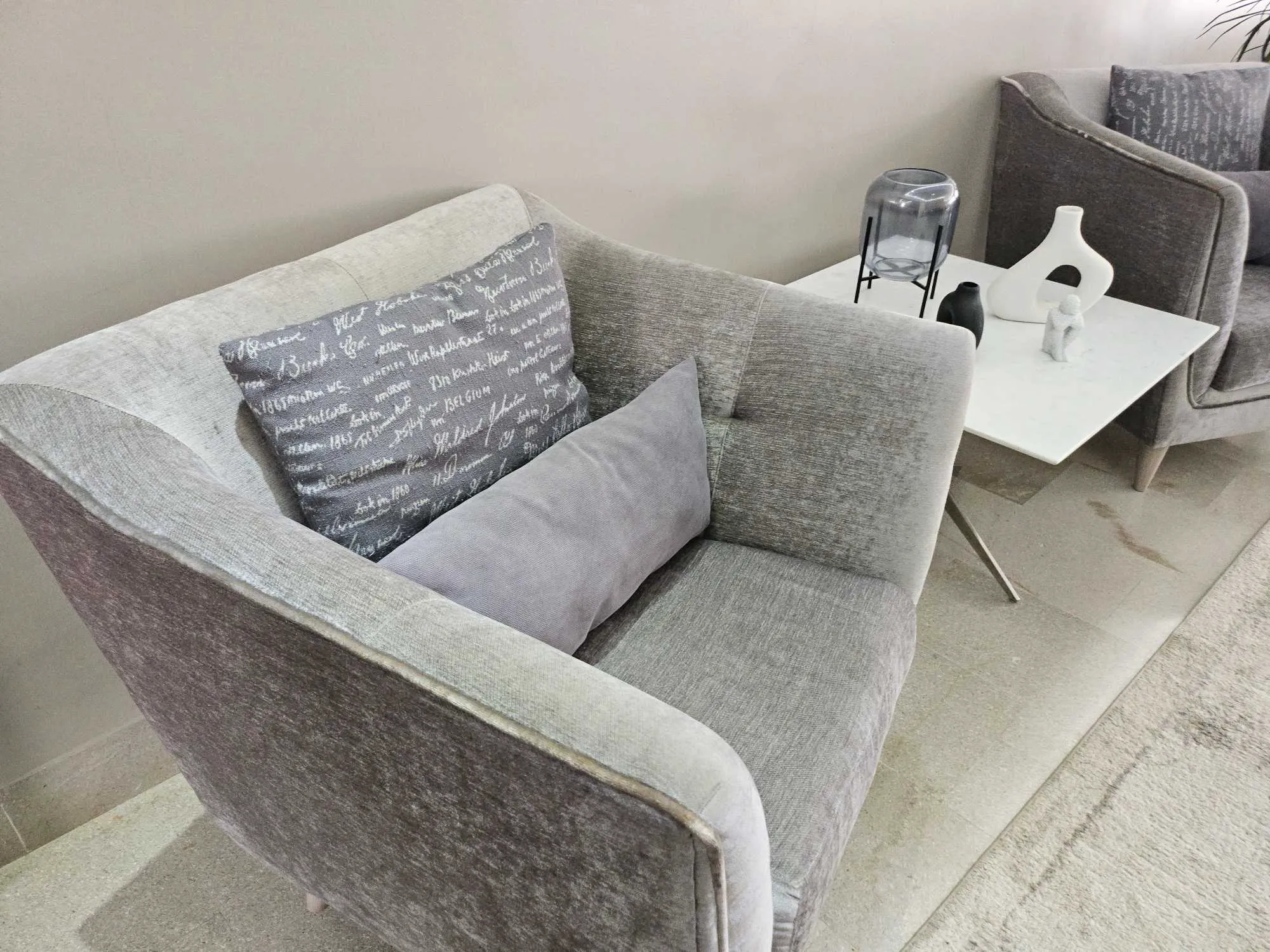 Fauteuils comme neufs 