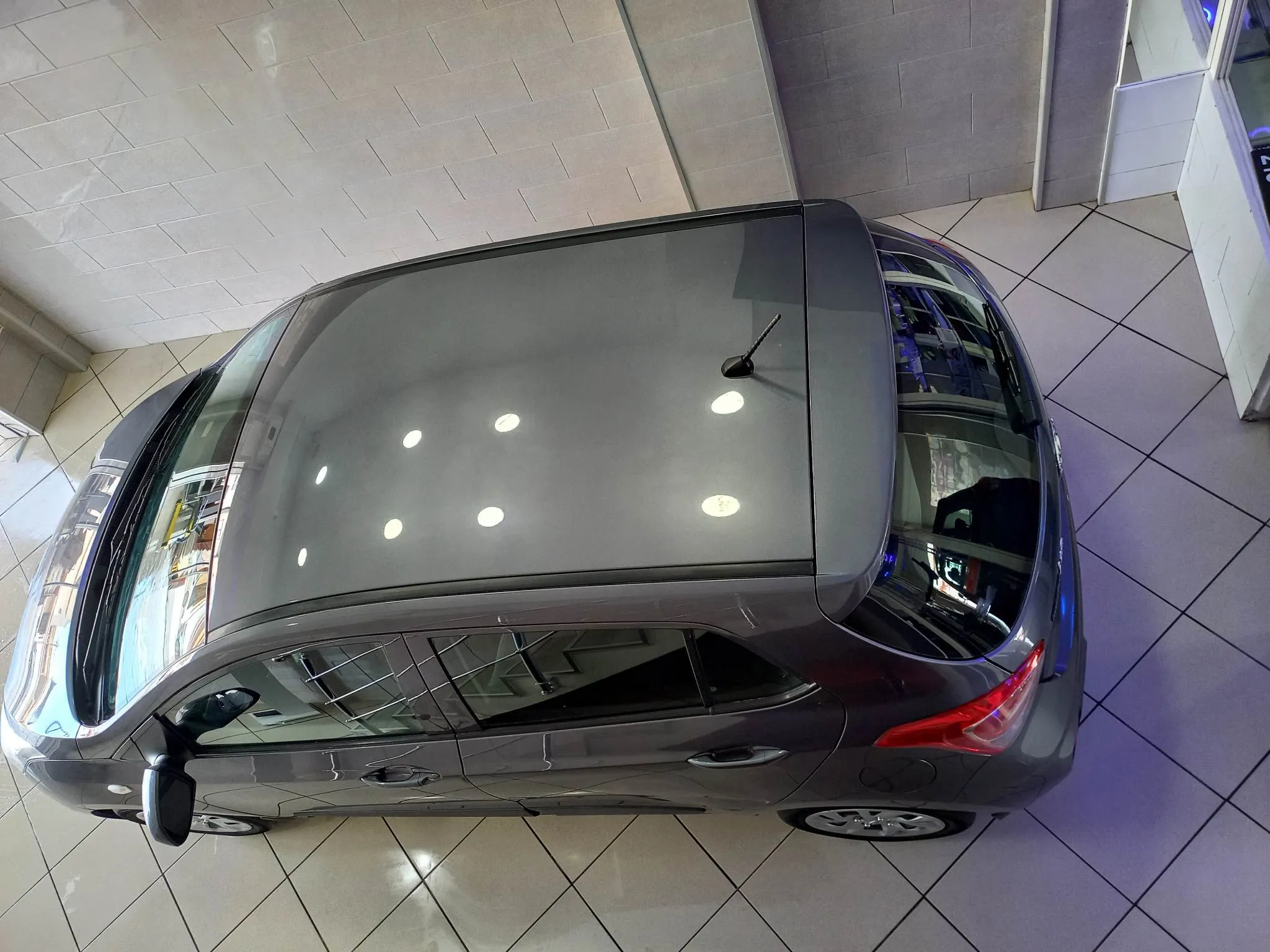 Hyundai Grand i10 BVA - Tel 98479647 - 21140009