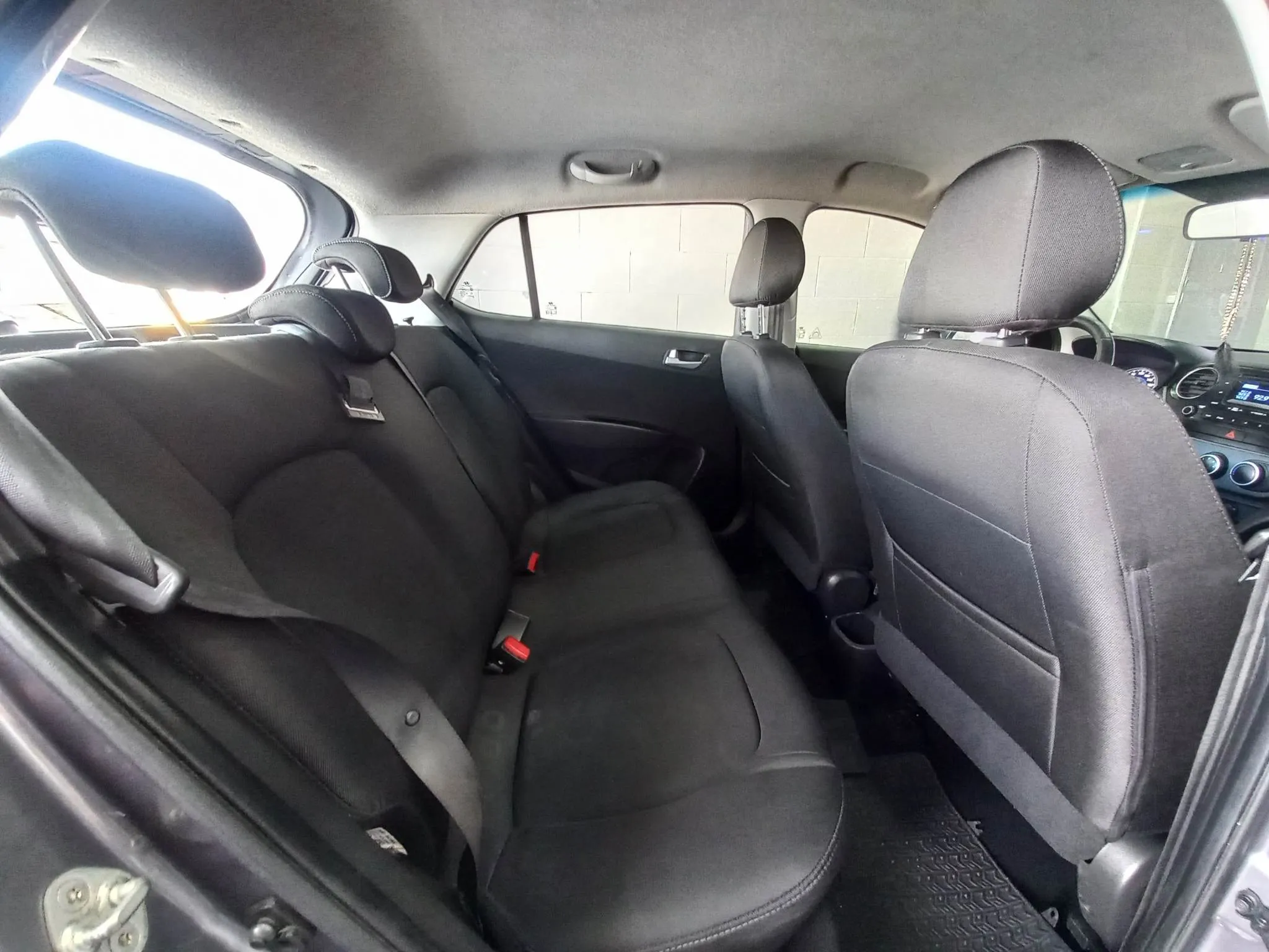 Hyundai Grand i10 BVA - Tel 98479647 - 21140009
