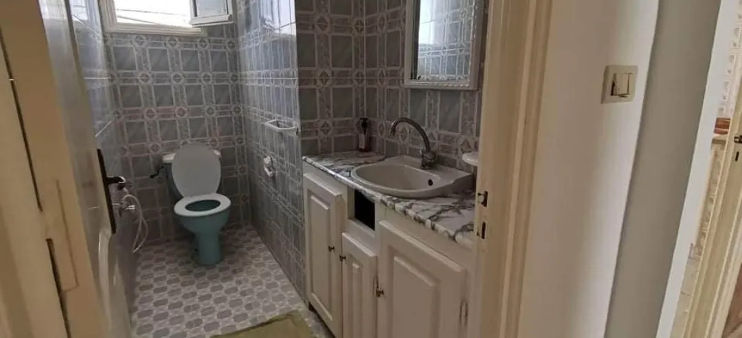 Location S3 vide à Borj Louzir 