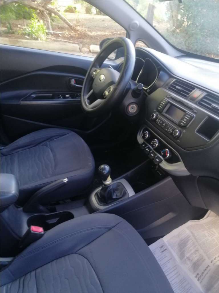 Kia Rio 1er Main