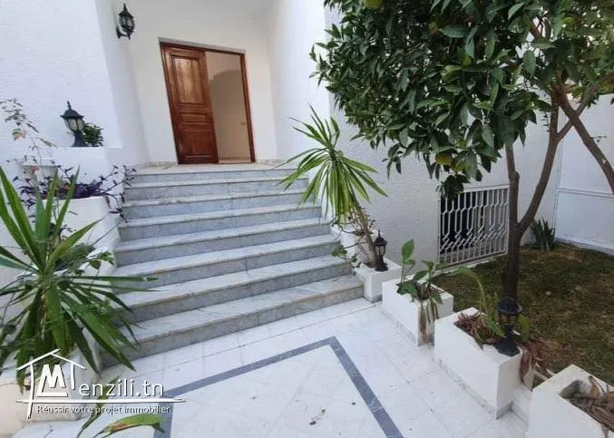 A louer une villa s+4 à Ezzahra ville