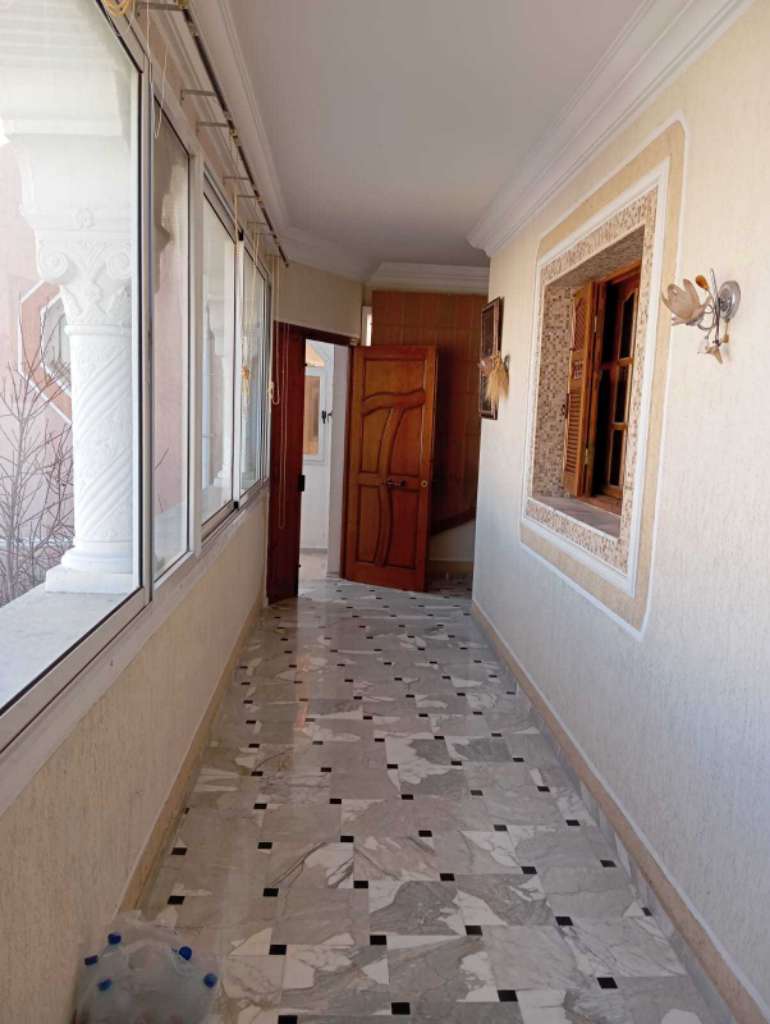 A louer appartement étage de villa type S+3 située a akouda