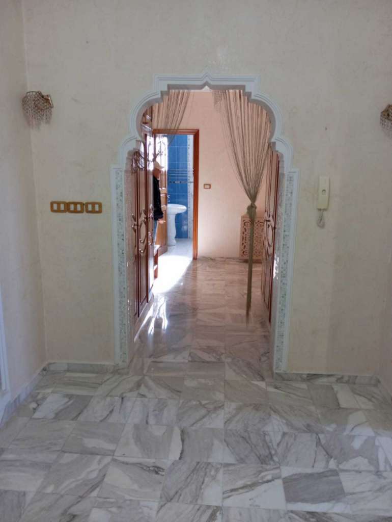 A louer appartement étage de villa type S+3 située a akouda