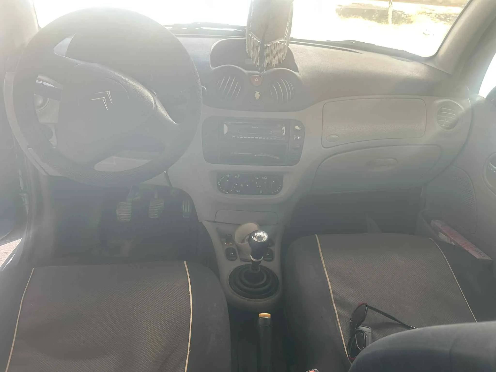 Citroën C3 – Modèle 2004 🚗