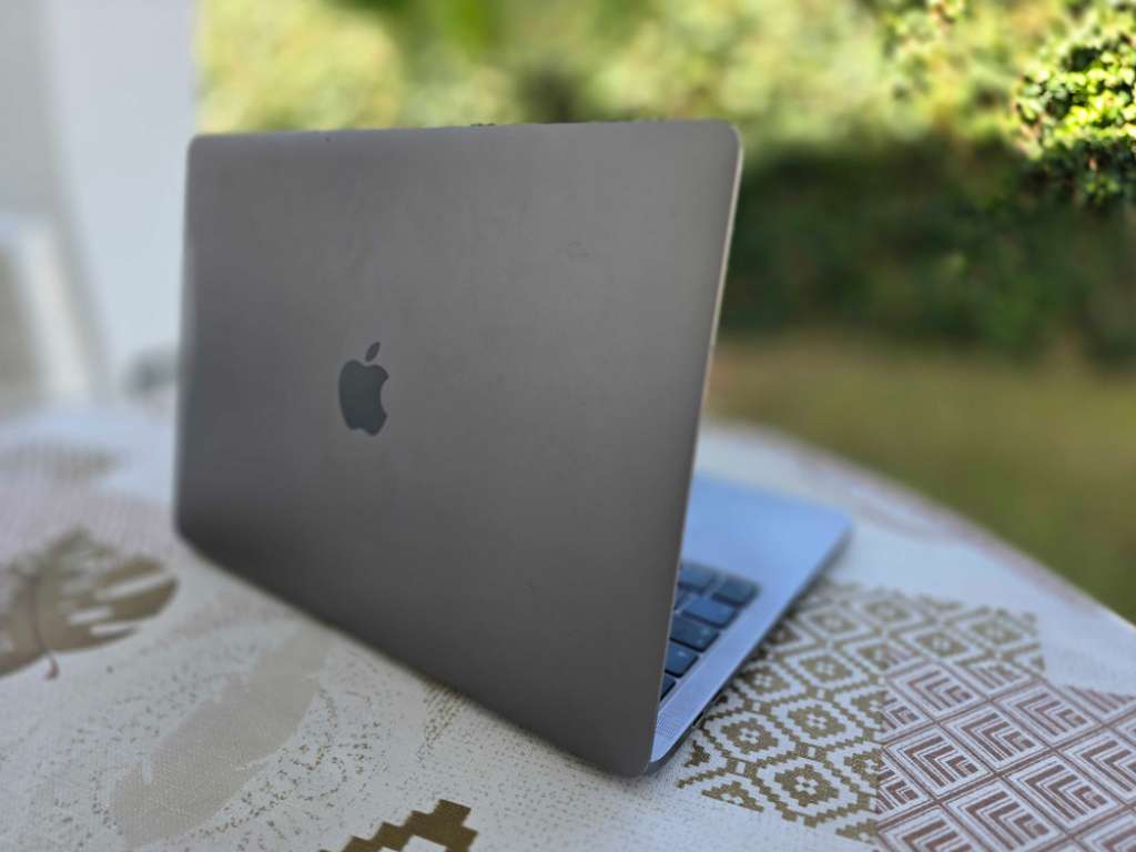 MacBook Pro 13" 2020 – i7 / 32 Go RAM / macOS Sonoma