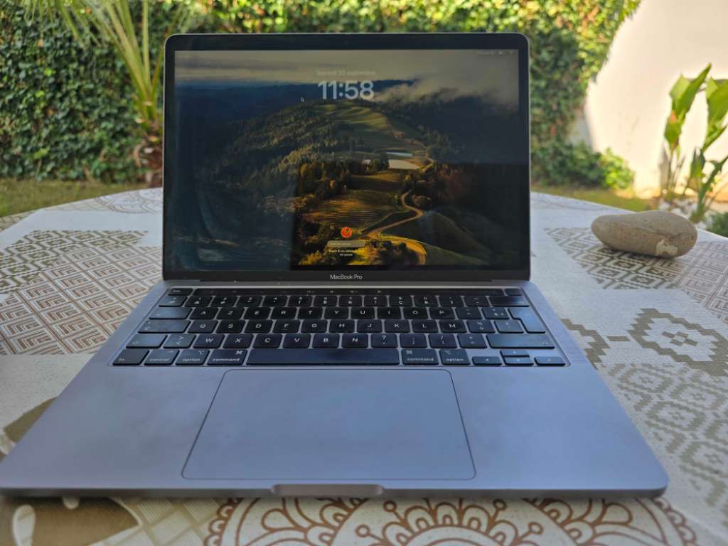 MacBook Pro 13" 2020 – i7 / 32 Go RAM / macOS Sonoma