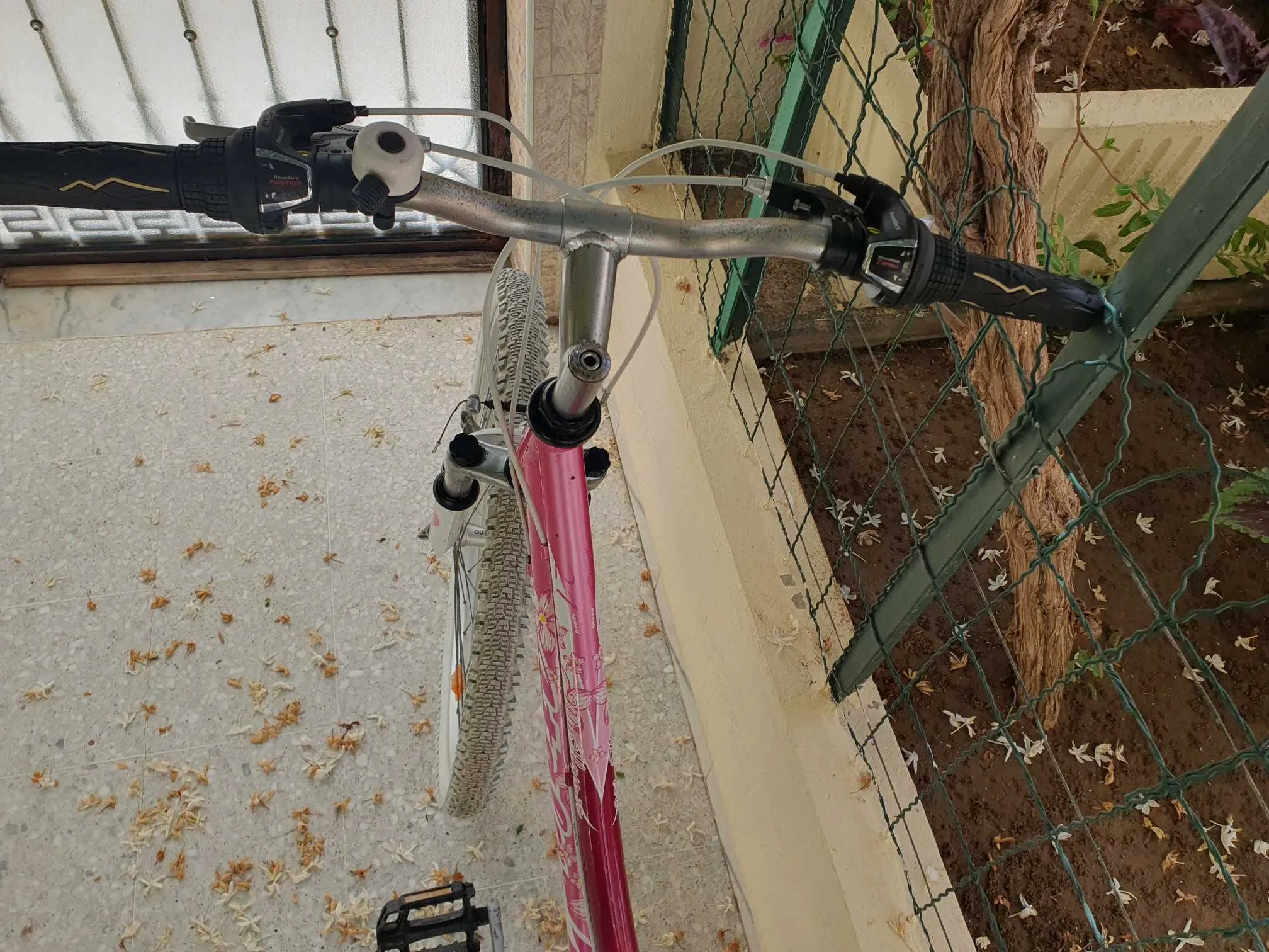Vélo femme édition limitée atala flowers 🇮🇪