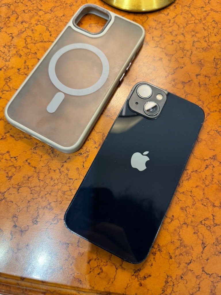 iPhone 13