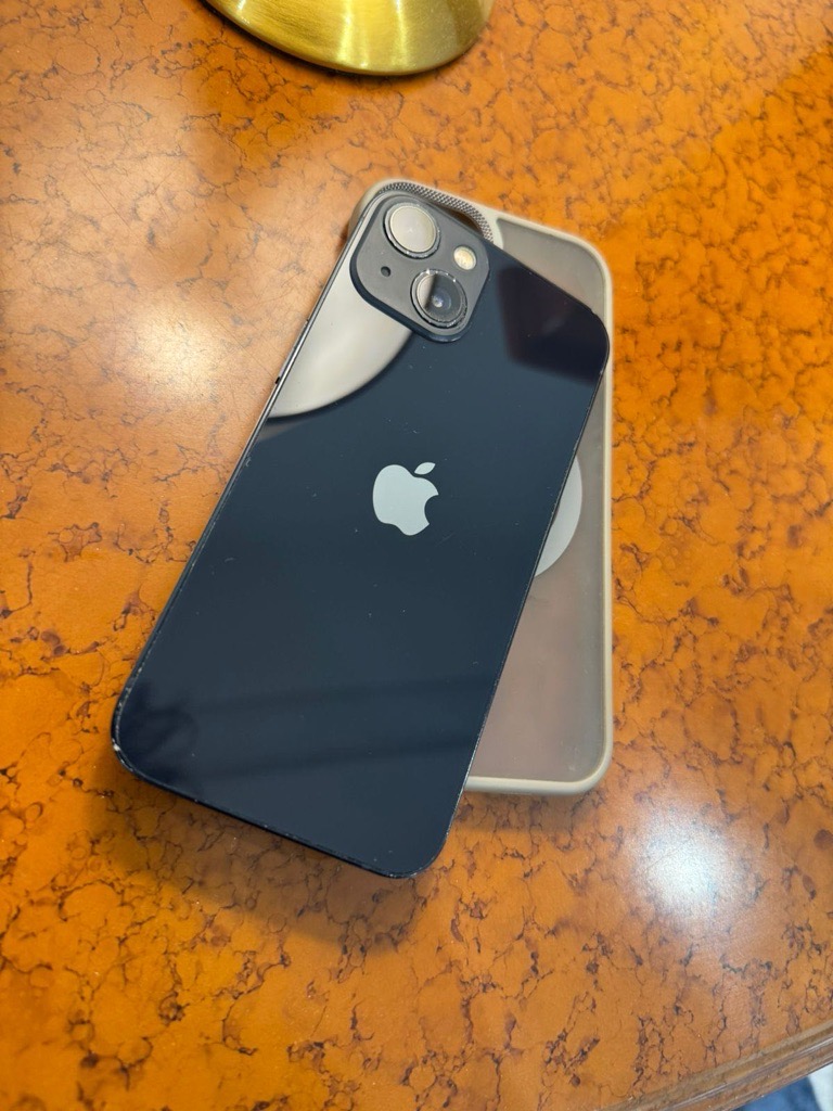 iPhone 13