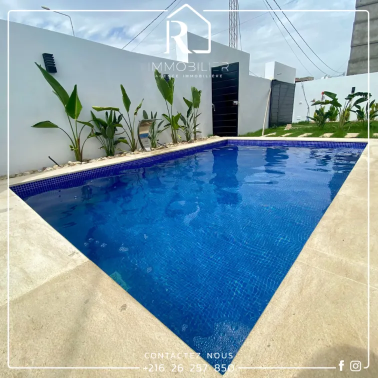 A #Vendre #Villa avec Piscine Quartier chic, résidentiel bien Sécurisé HAMMAMET