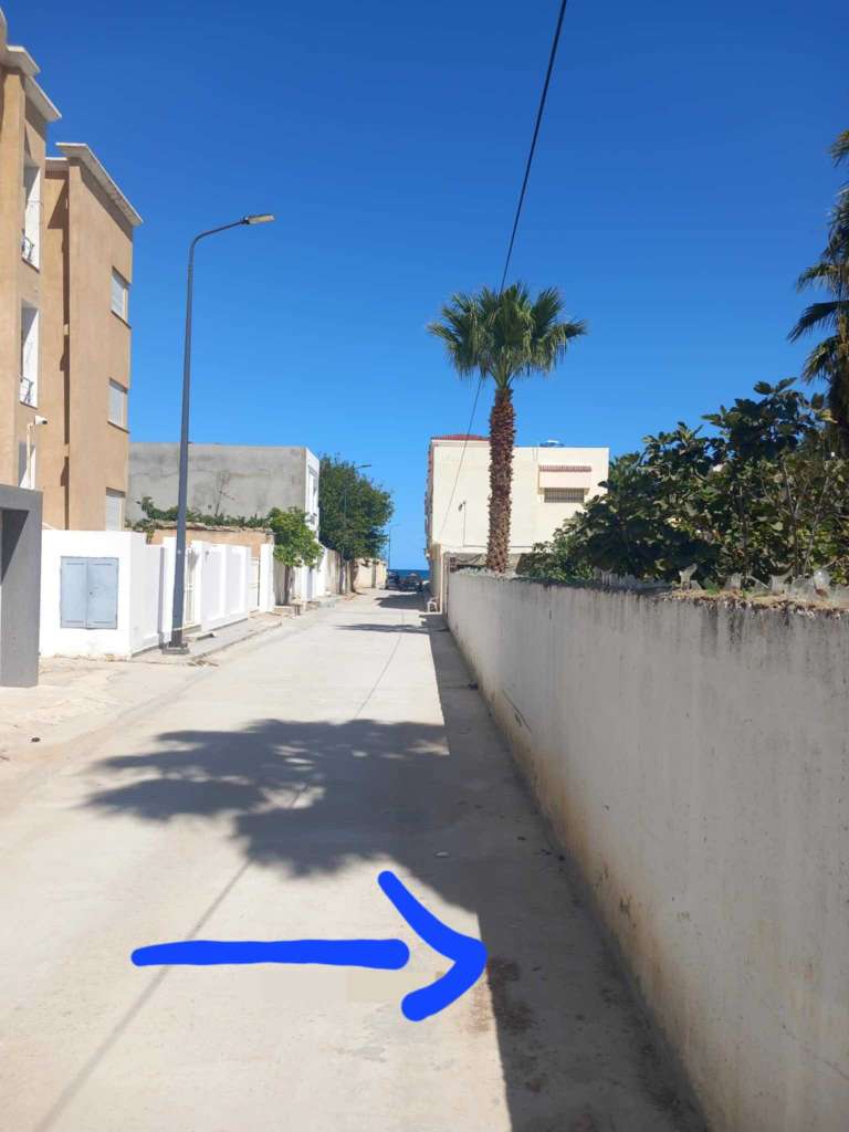 Terrain avendre a kantaoui près de la mer 