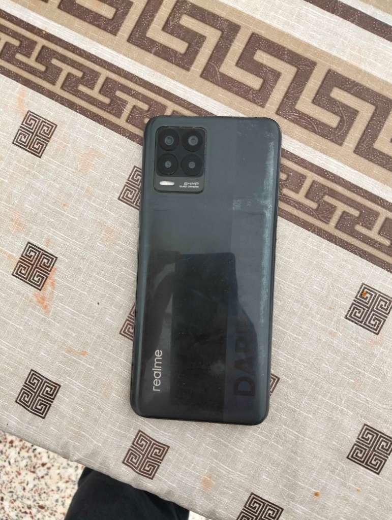 Realme 8