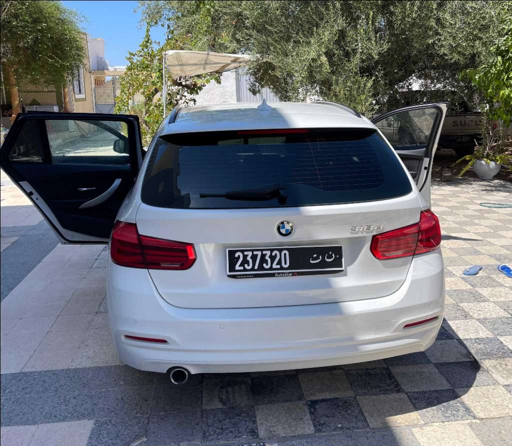 Bmw 318d 2017 touring        