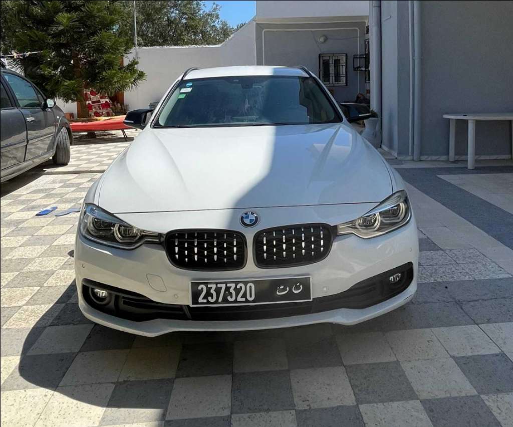 Bmw 318d 2017 touring        