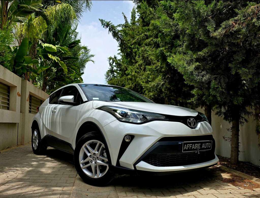 🚘 Toyota Chr 2023/5  30.000km 🚘
          🔁 on accepte l échange des voitures
       

